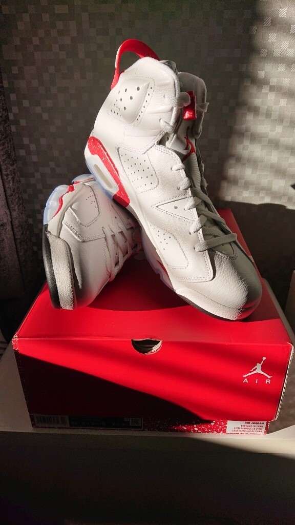 Air Jordan 6 Red Oreo UK Size 9 | in 